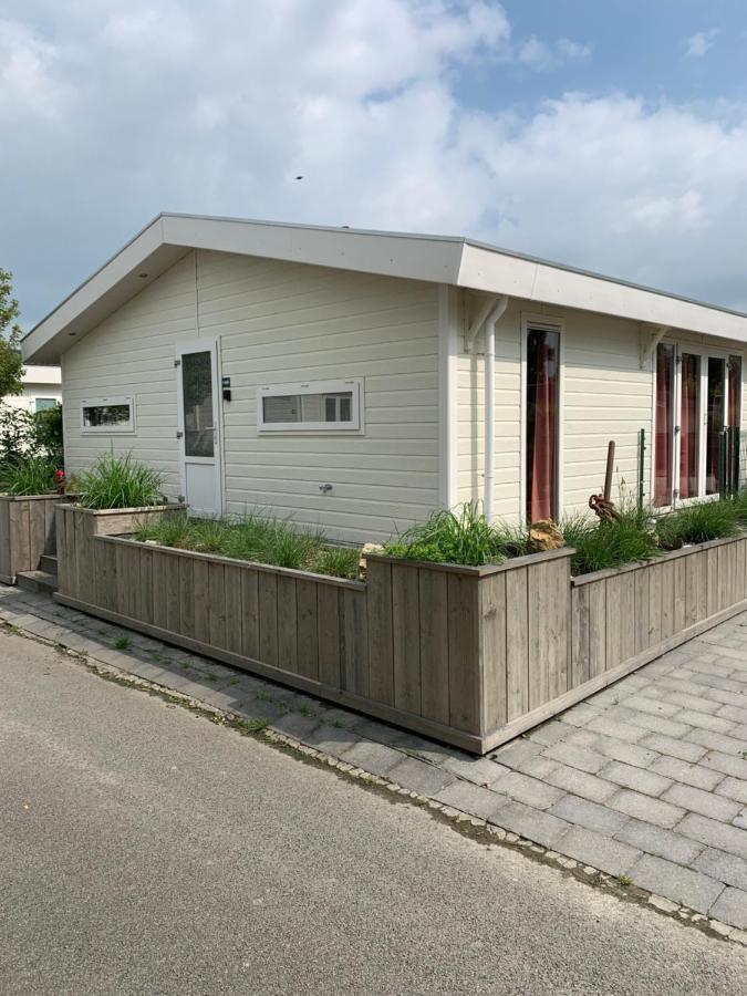Ferienchalet „Sundowner“ Breskens Exterior photo