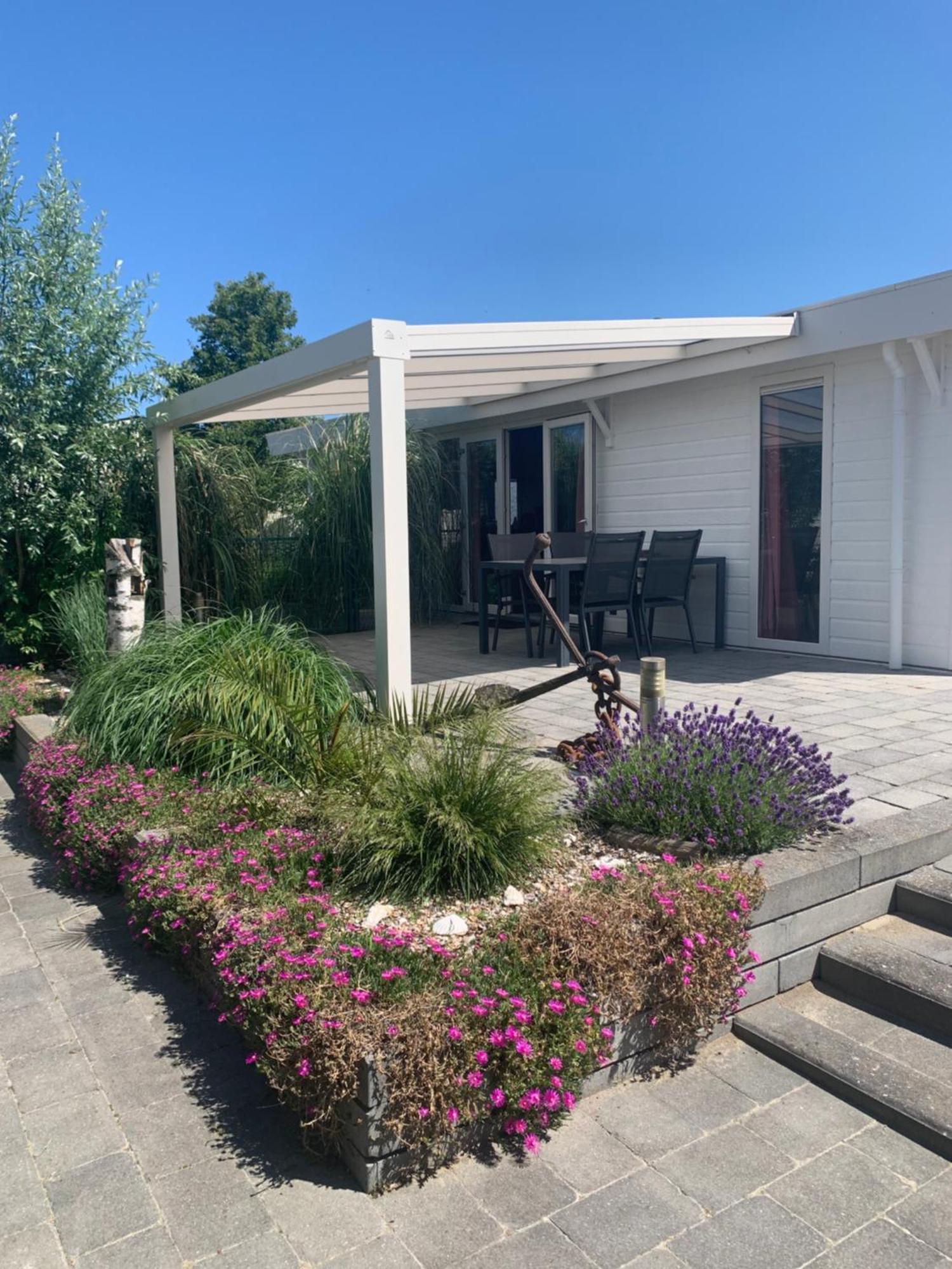 Ferienchalet „Sundowner“ Breskens Exterior photo